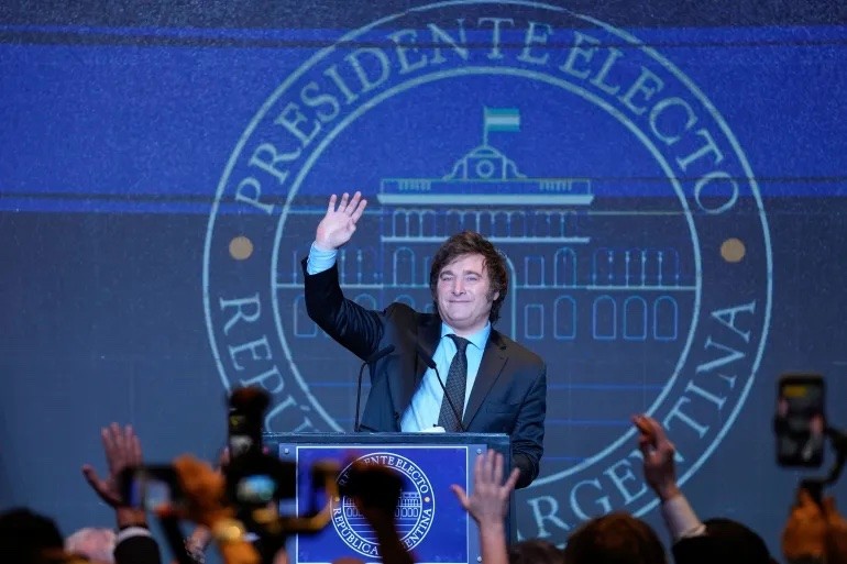 这位「比特币狂人」，真的成了阿根廷总统
