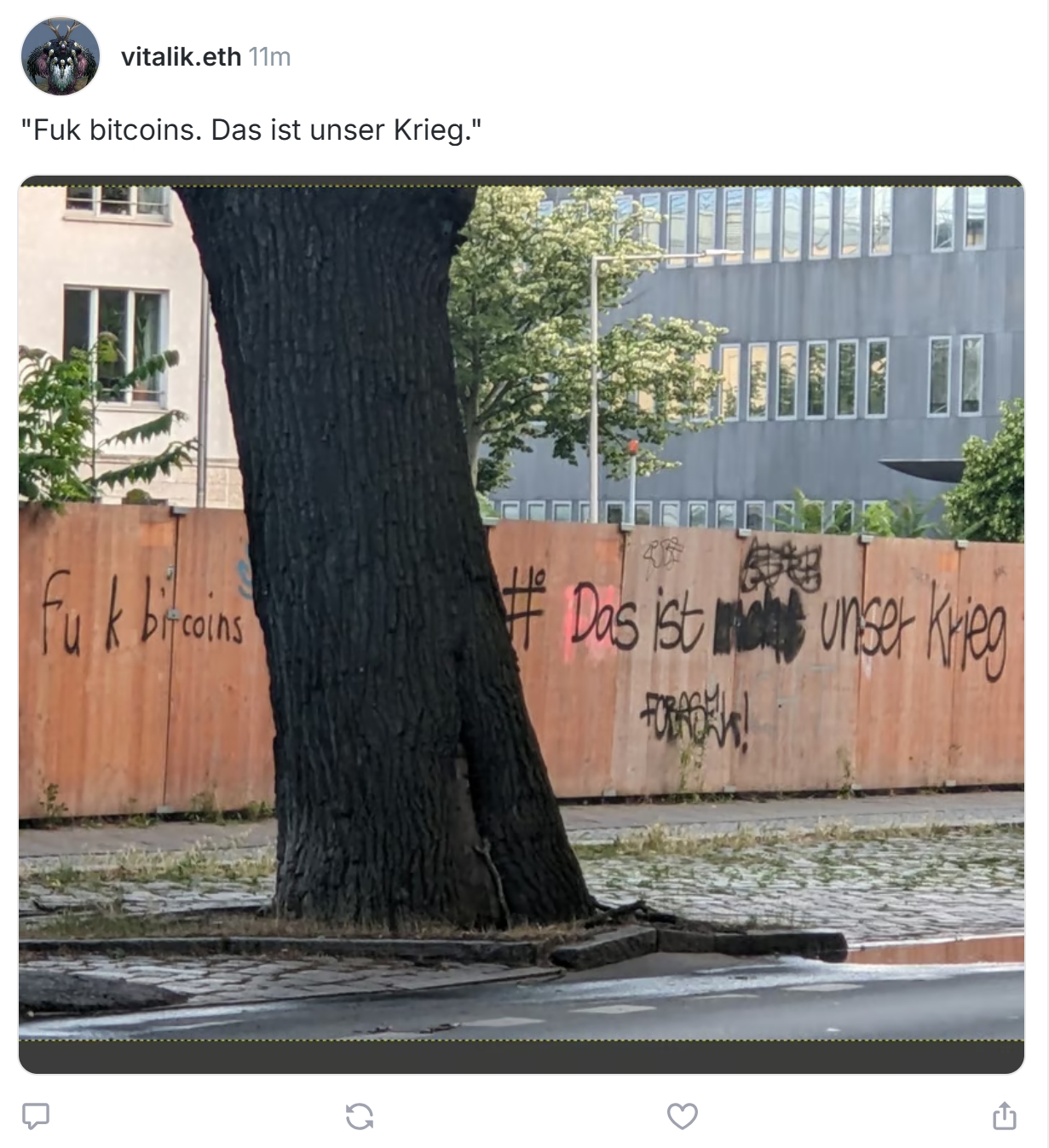 Vitalik 发布街道涂鸦图并配文：去他的比特币，这是我们的战争