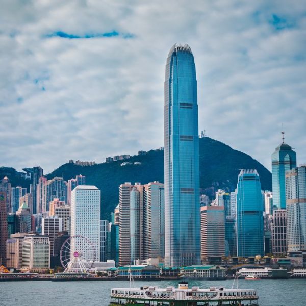 香港的稳定币准备怎么玩？